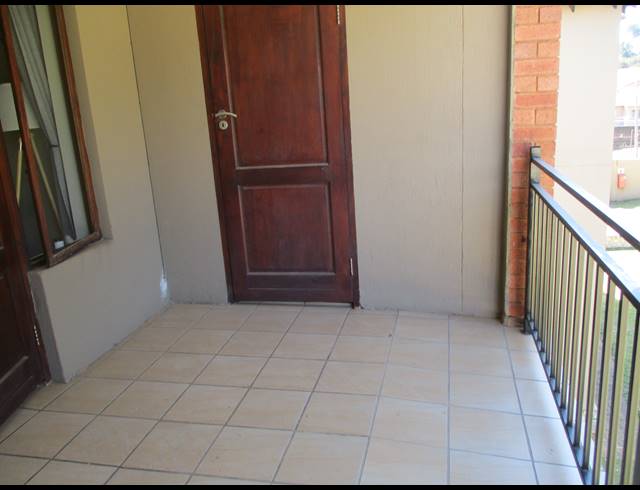 2 BEDROOM APARTMENT FOR SALE IN WILRO PARK